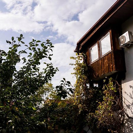 Caravansaray SJJ Exteriör bild